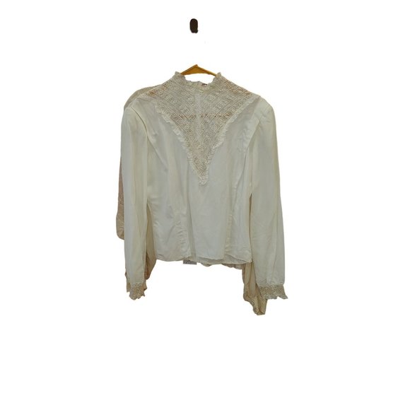 COPY - Vintage/Antique Lot of 5 Damaged/ Wounded Cream Various Era Blouses  "As… - Picture 16 of 16